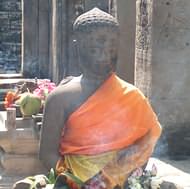 Holidays to Cambodia - Temple offerings at Angkor