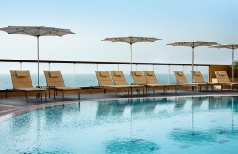 Holidays to the Amwaj Rotana Jumeirah Beach, Dubai