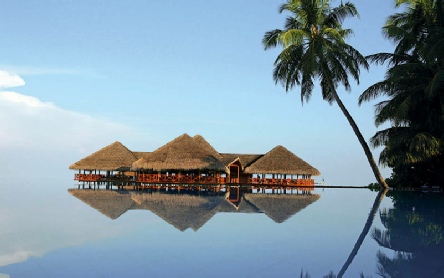 Holidays to the Medhufushi Island Resort