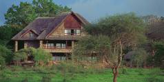 Holiday to the Kilaguni Serena Safari Lodge, Tsavo National Park Kenya