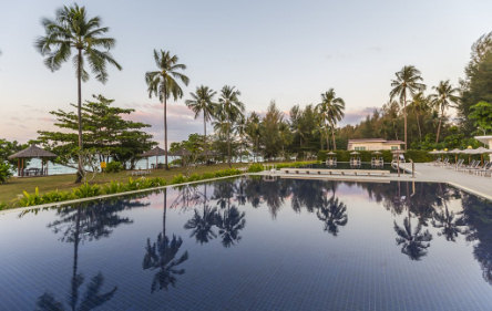 Holidays to the Kantary Beach Hotel - Villas & Suites, Khao Lak