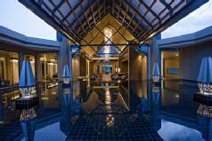 Holidays to the Le Meridien Khao Lak Resort & Spa